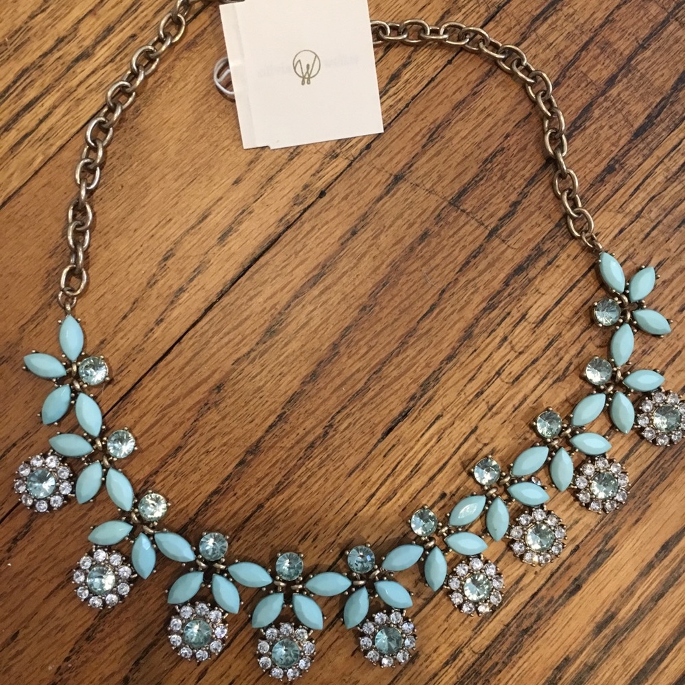 OliviaWelles mixed stone&crystal flower necklaces